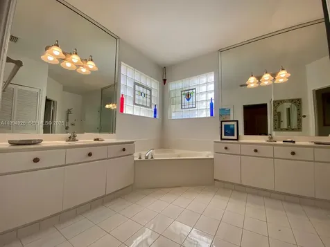 656 NW 129th Place Miami FL 33182