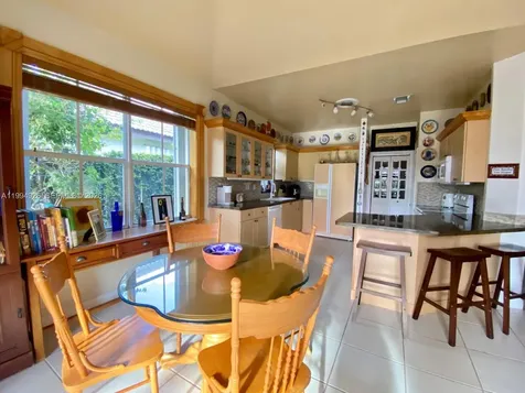 656 NW 129th Place Miami FL 33182