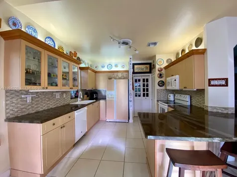 656 NW 129th Place Miami FL 33182