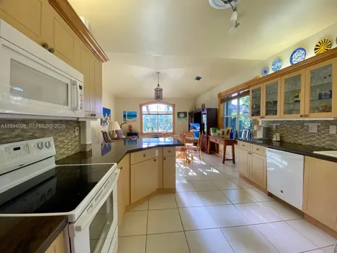 656 NW 129th Place Miami FL 33182