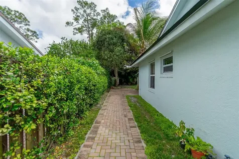 13976 Aster Avenue Wellington FL 33414