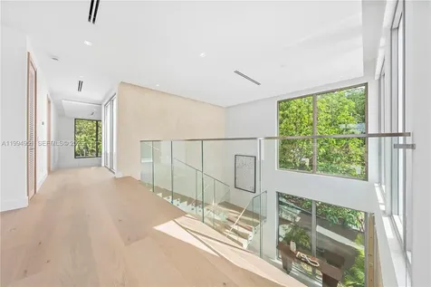 4125 NW 5th Avenue Miami FL 33127