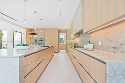 4125 NW 5th Avenue Miami FL 33127