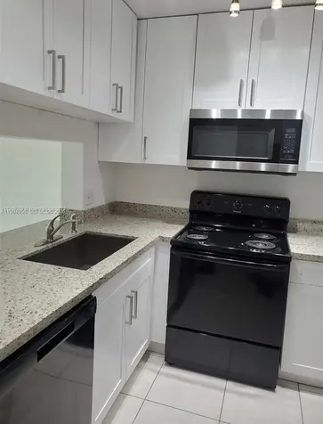 7435 Woodmont Terrace Tamarac FL 33321