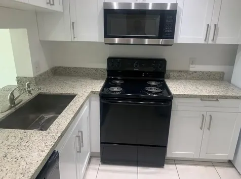 7435 Woodmont Terrace Tamarac FL 33321