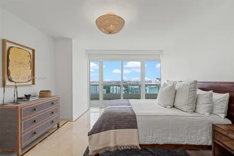 1643 Brickell Avenue Miami FL 33129