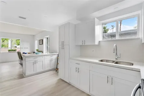 511 NE 131st Street North Miami FL 33161