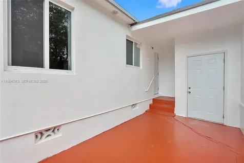 511 NE 131st Street North Miami FL 33161