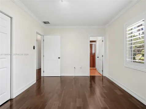 8500 SW 70th Street Miami FL 33143