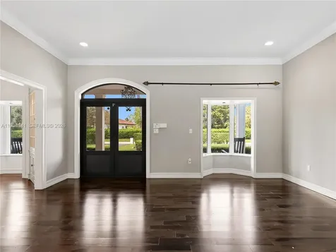 8500 SW 70th Street Miami FL 33143