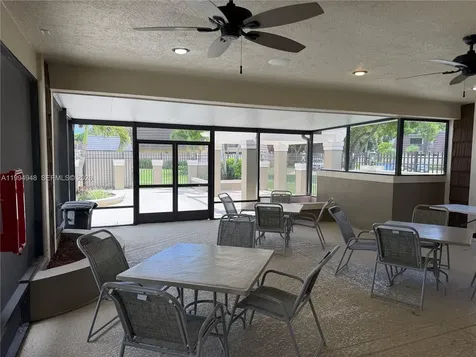 6925 69th Way West Palm Beach FL 33407