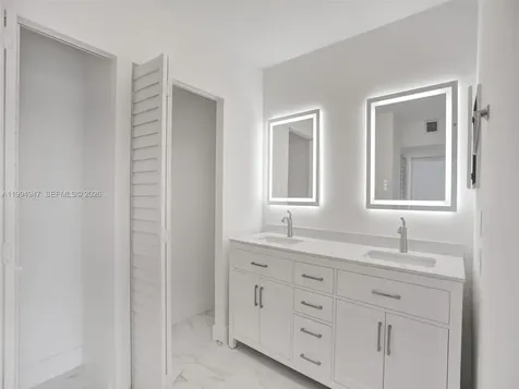 20355 NE 34th Court Aventura FL 33180