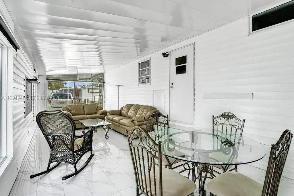 3495 Tee Terrace Pompano Beach FL 33069