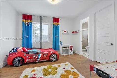 10585 Cobalt Court Parkland FL 33076