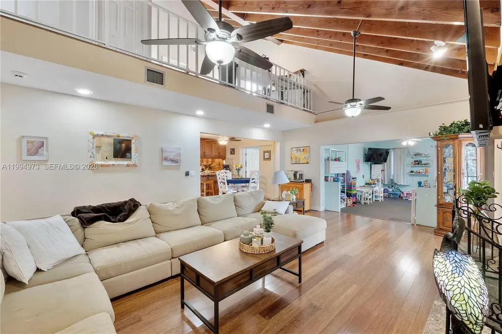 3851 NW 100th Avenue Coral Springs FL 33065
