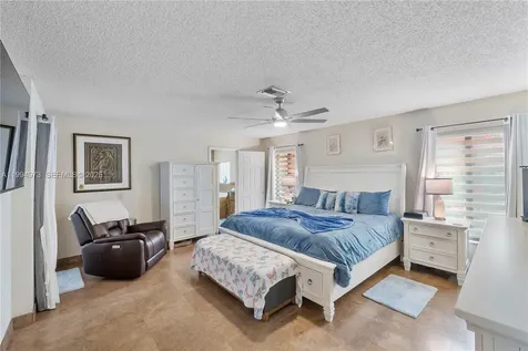3851 NW 100th Avenue Coral Springs FL 33065