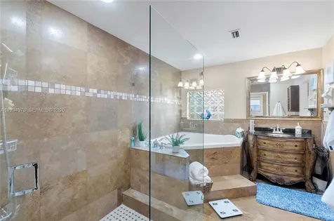 3851 NW 100th Avenue Coral Springs FL 33065