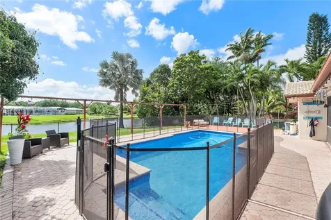 3851 NW 100th Avenue Coral Springs FL 33065