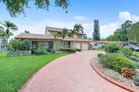 3851 NW 100th Avenue Coral Springs FL 33065