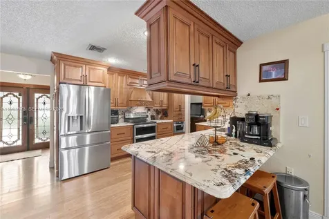 3851 NW 100th Avenue Coral Springs FL 33065