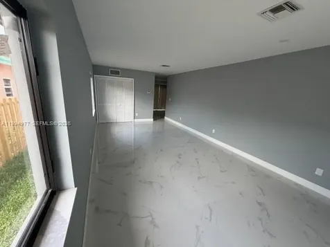 644 NW 6th Court Hallandale Beach FL 33009