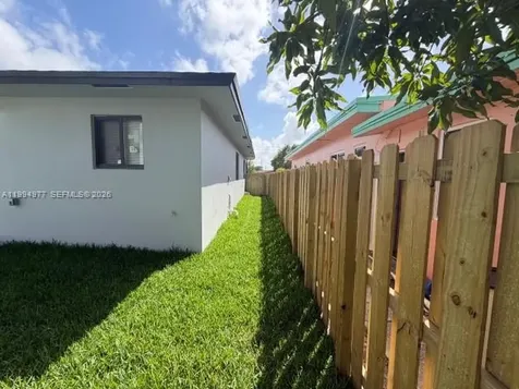 644 NW 6th Court Hallandale Beach FL 33009
