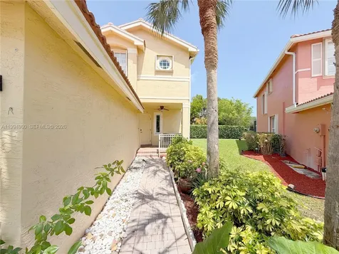 5005 Northern Lights Drive Green Acres FL 33463