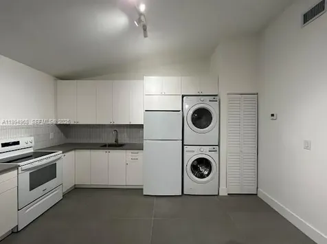 6101 NE Miami Court Miami FL 33137