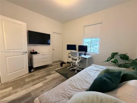 12107 NW 24th Place Miami FL 33167