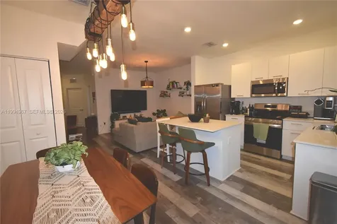12107 NW 24th Place Miami FL 33167