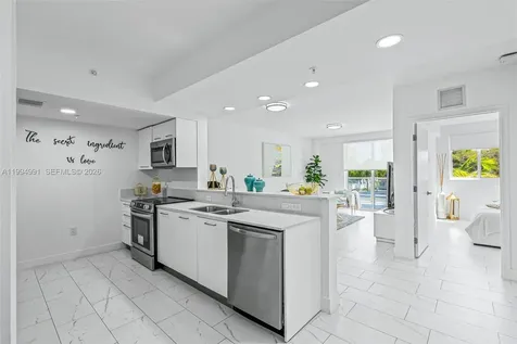 1850 Monroe Street Hollywood FL 33020