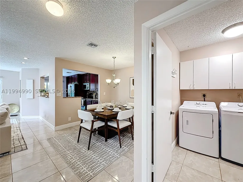 5043 Pointe Emerald Lane Boca Raton FL 33486