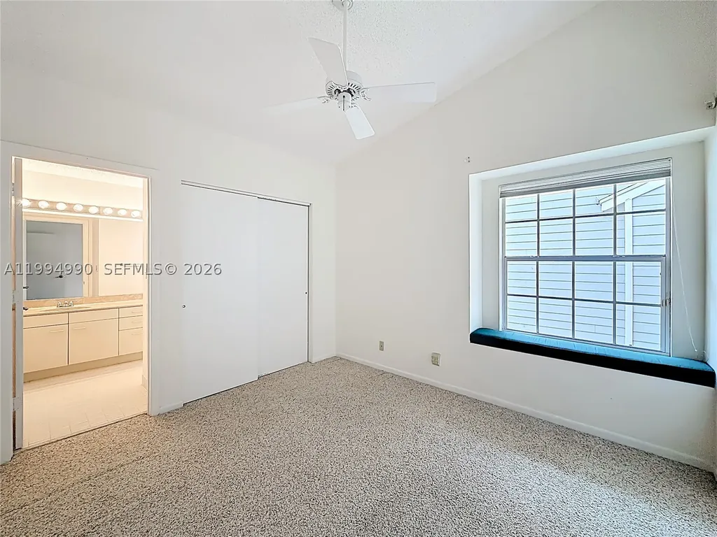 5043 Pointe Emerald Lane Boca Raton FL 33486