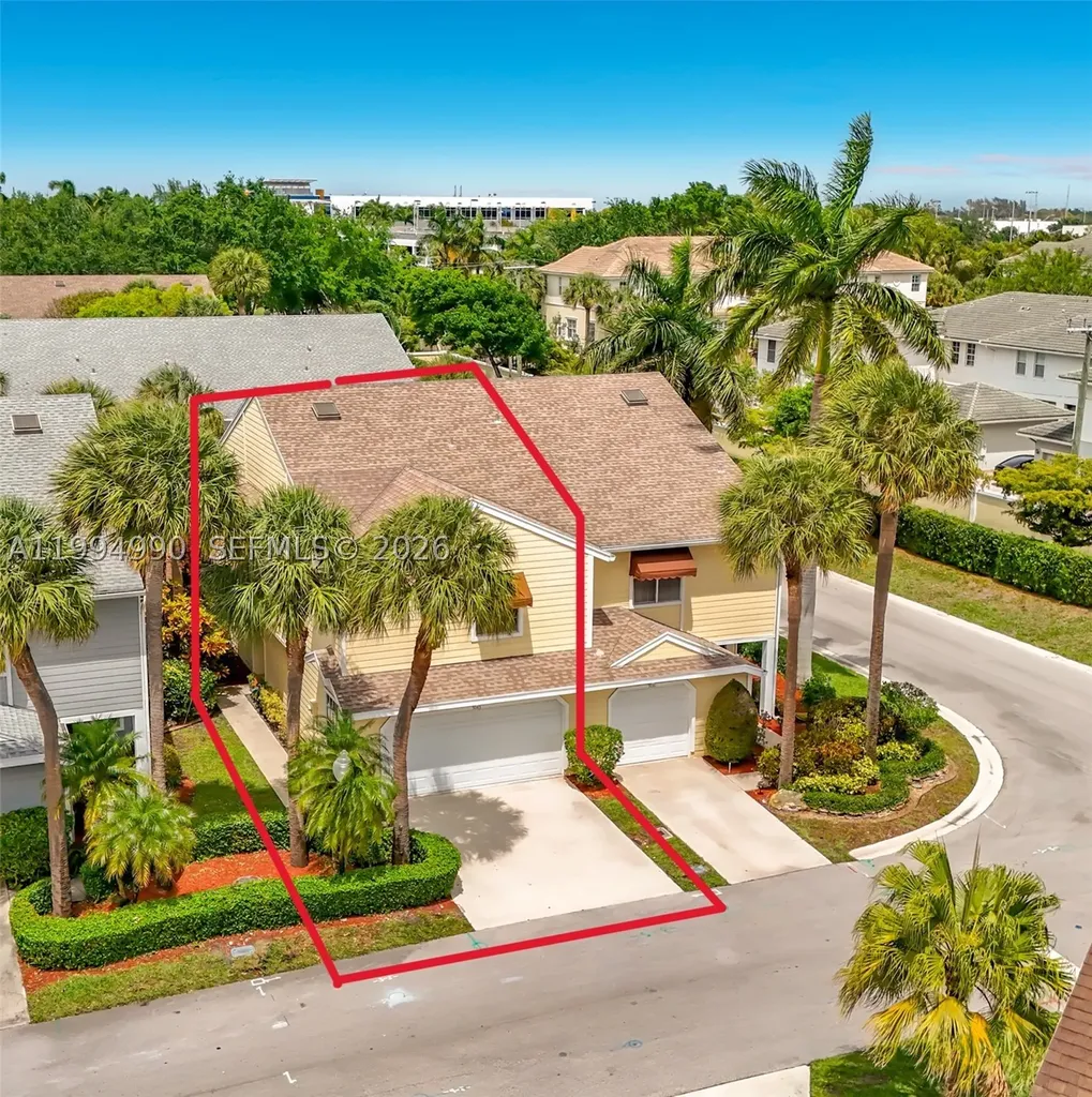 5043 Pointe Emerald Lane Boca Raton FL 33486