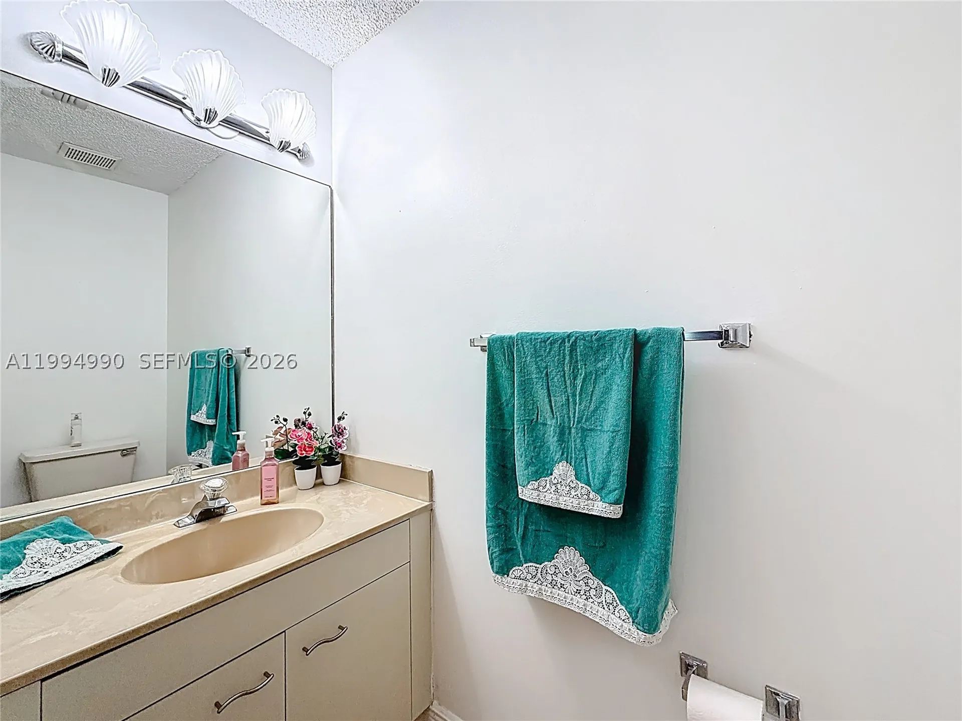 5043 Pointe Emerald Lane Boca Raton FL 33486