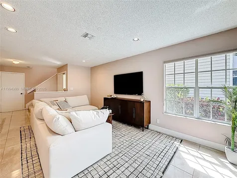 5043 Pointe Emerald Lane Boca Raton FL 33486