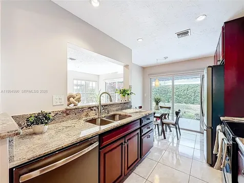 5043 Pointe Emerald Lane Boca Raton FL 33486