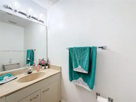 5043 Pointe Emerald Lane Boca Raton FL 33486