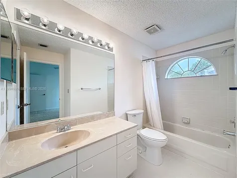5043 Pointe Emerald Lane Boca Raton FL 33486