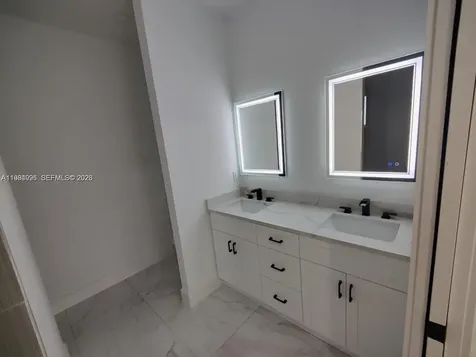 716 NW 37th Avenue Cape Coral FL 33993
