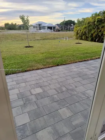 716 NW 37th Avenue Cape Coral FL 33993