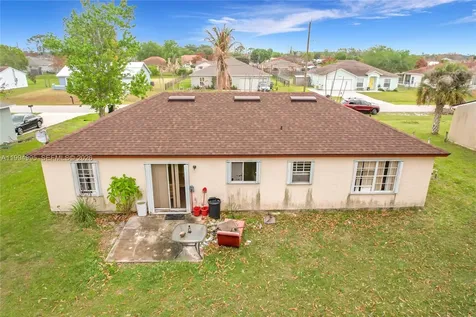 2538 SE Richmond Street Port St. Lucie FL 34952