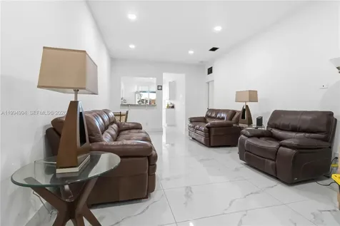64 SW 15th Terrace Homestead FL 33030