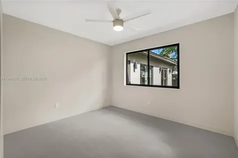6207 SW 10th Street West Miami FL 33144