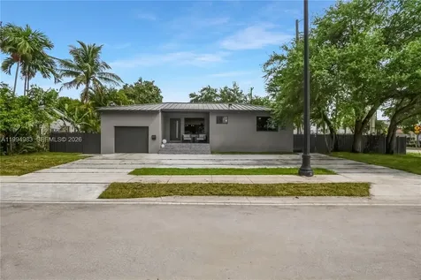 6207 SW 10th Street West Miami FL 33144