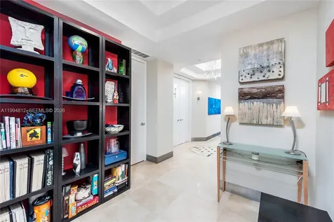 100 S Pointe Drive Miami Beach FL 33139