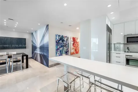 100 S Pointe Drive Miami Beach FL 33139