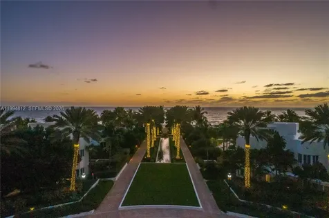 100 S Pointe Drive Miami Beach FL 33139