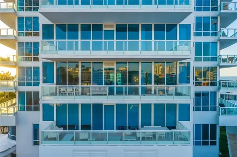 100 S Pointe Drive Miami Beach FL 33139
