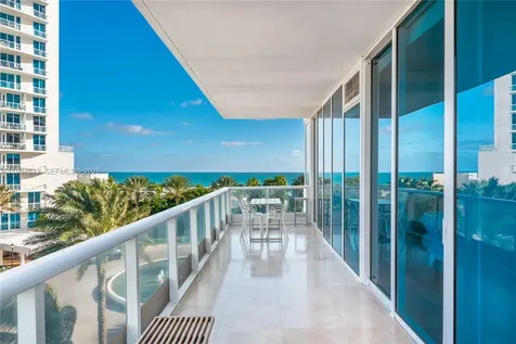 100 S Pointe Drive Miami Beach FL 33139